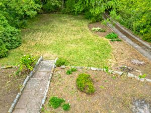 Photo 29- click for photo gallery